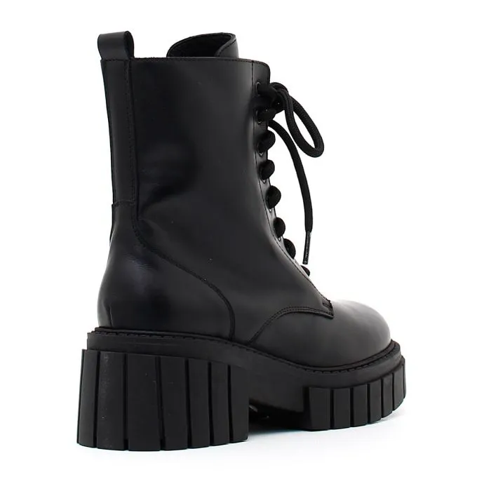 ANFIBI IN PELLE