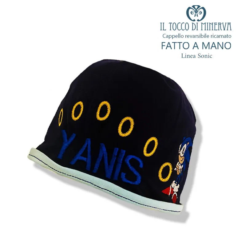 Cappello reversibile ricamato da bambino linea catoon - Fatto a Mano