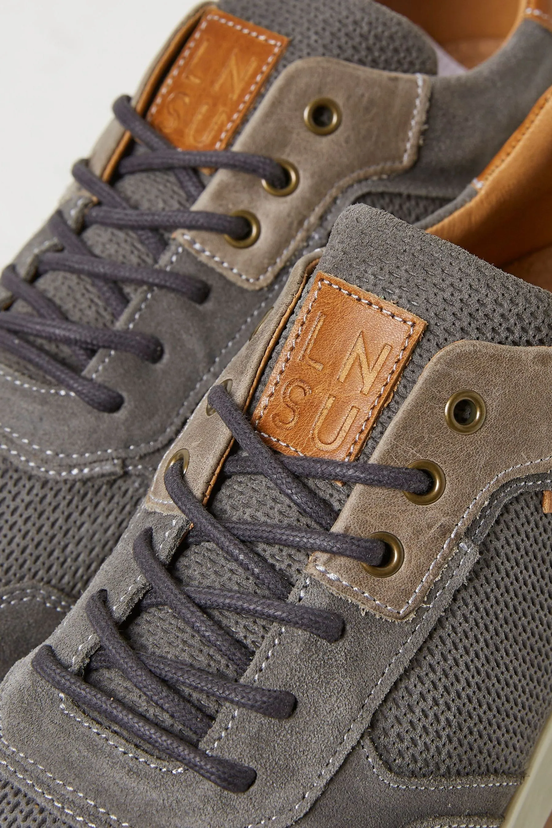 FatFace - Scarpe da running in pelle