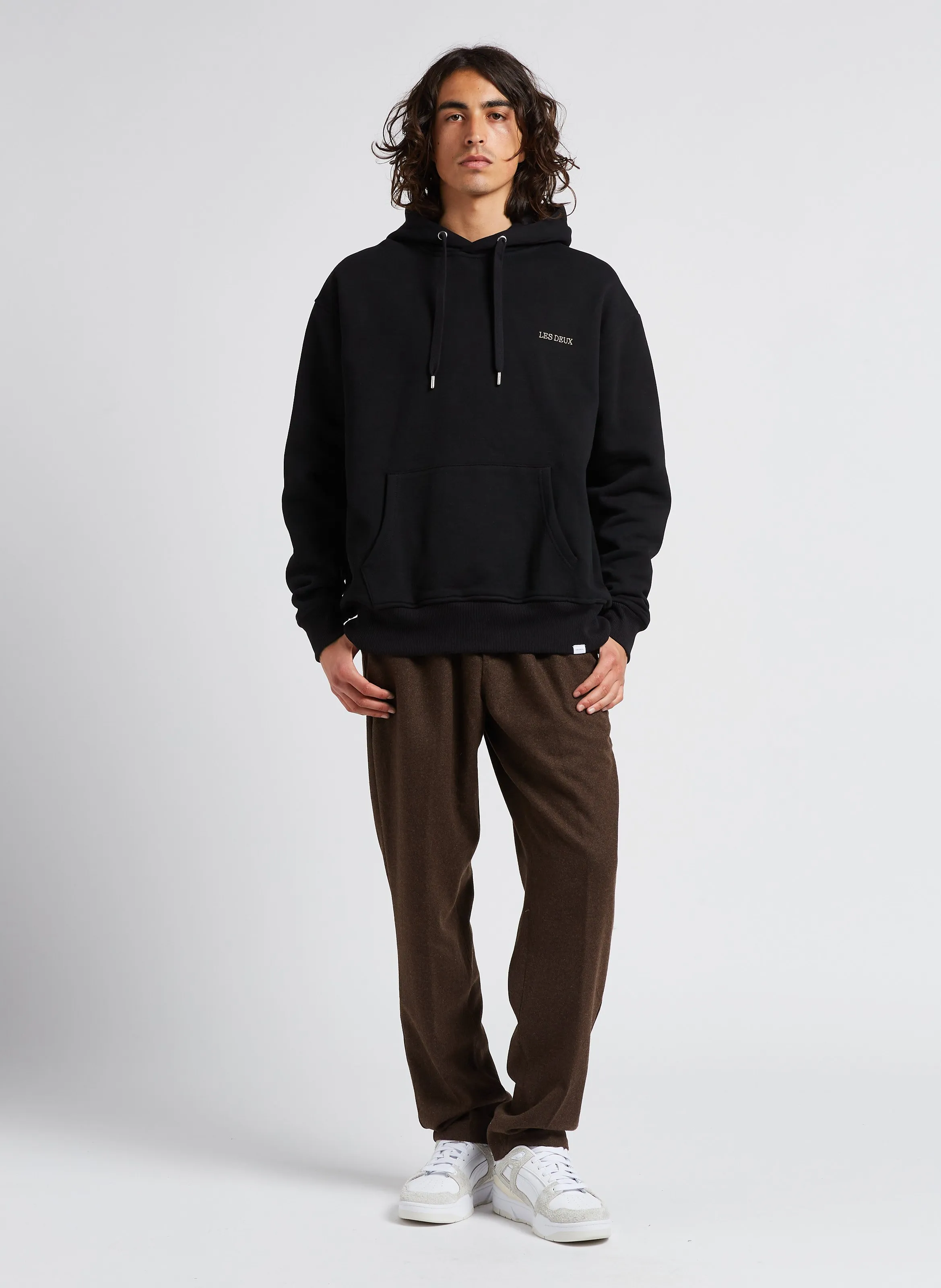  LES DEUX   Felpa ricamata con cappuccio loose-fit in cotone bio | Nero