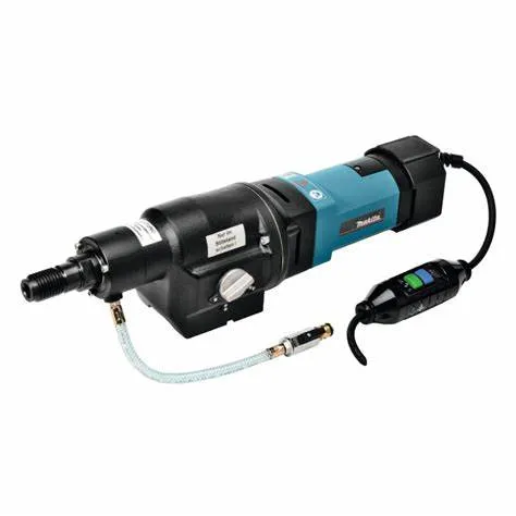 Makita DBM230 CAROTATRICE AD UMIDO + SUPPORTO P-54190 2500W