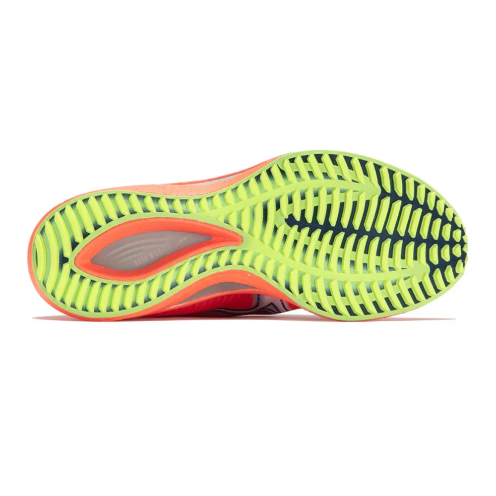 Mizuno Wave Rebellion per donna Scarpe da Running