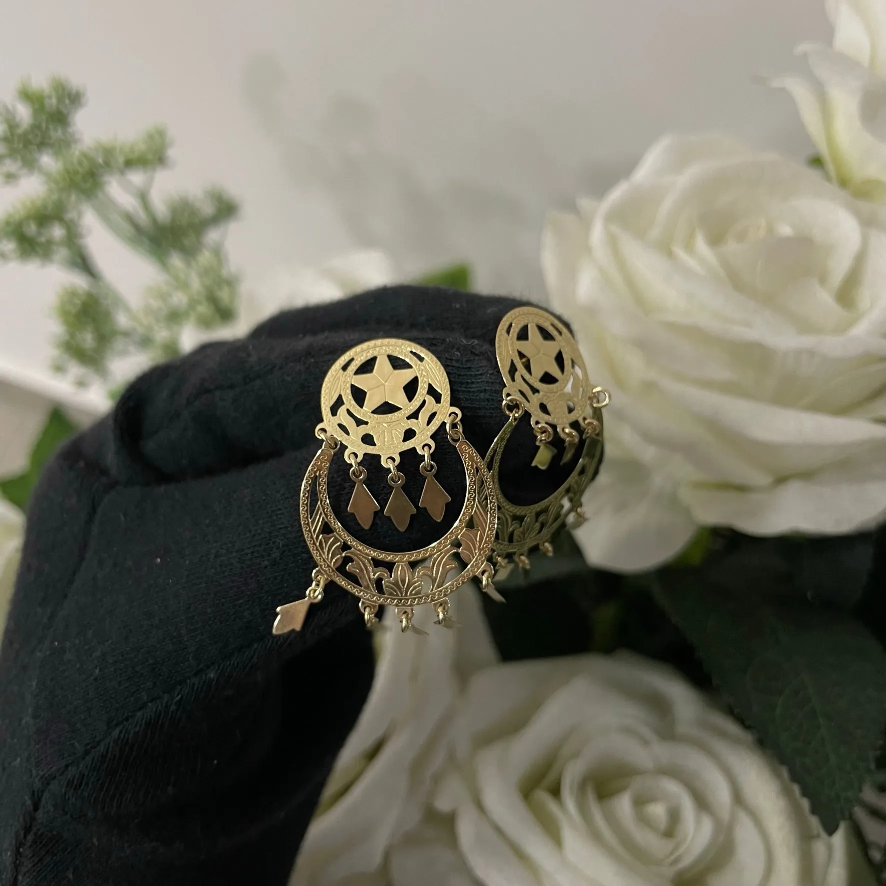 Orecchini pendente mandala oro