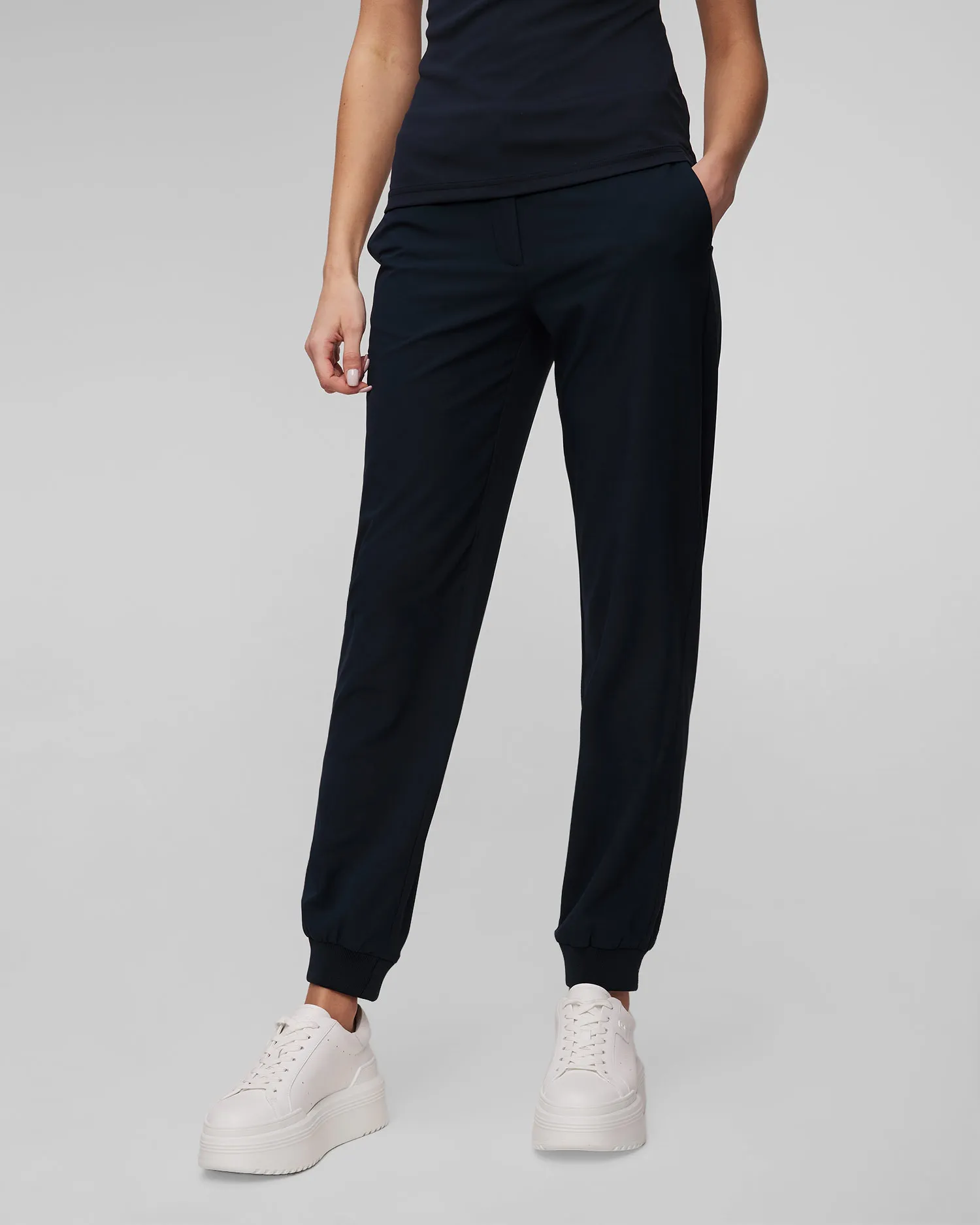 Pantaloni blu scuro da donna J.Lindeberg Elena Jogger Pant GWPA09302-6855