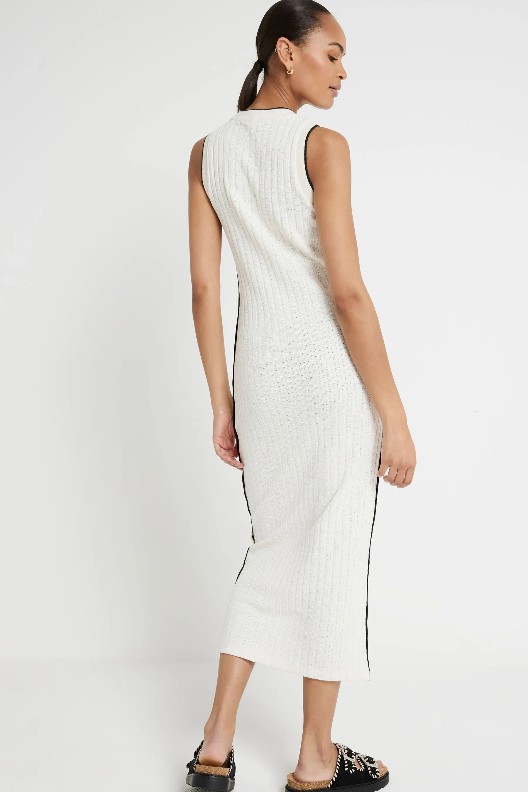River Island - Abito a colonna in maglia con bordi a contrasto