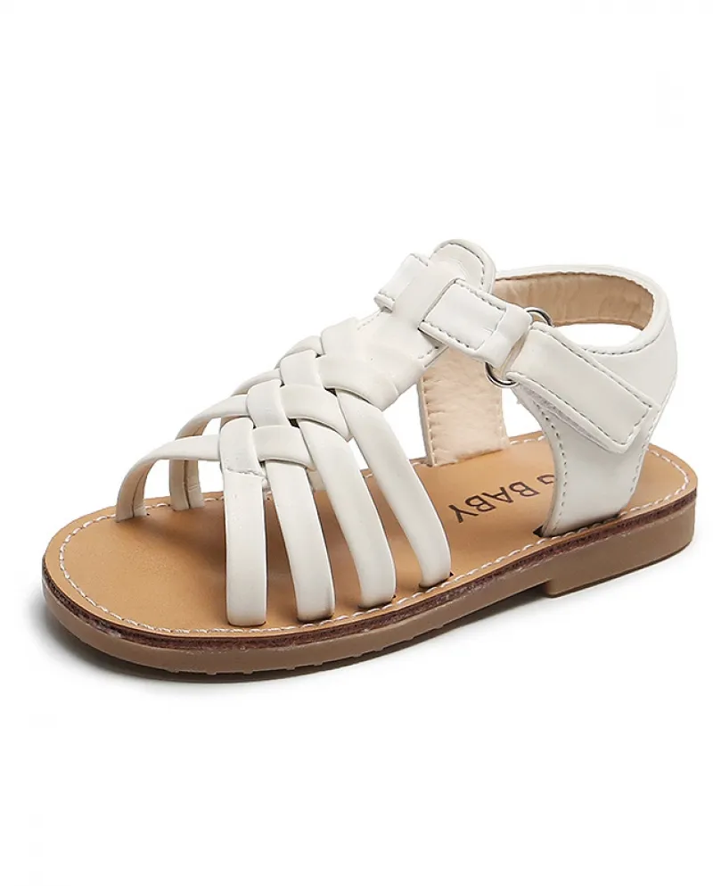 Sandali in pelle intrecciati per bambini carini e alla moda