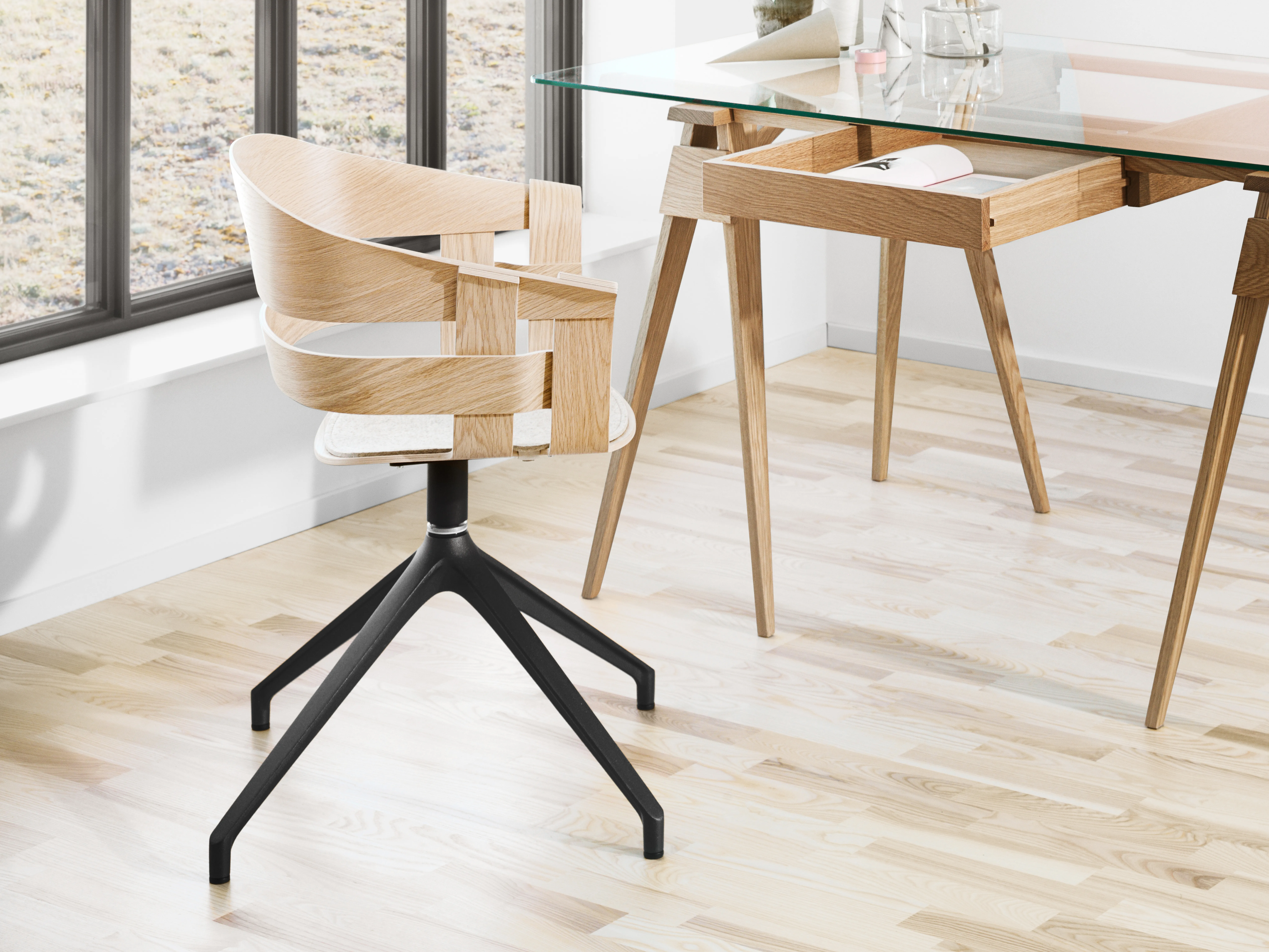 Sedia da ufficio Wick Chair.jj{font-size:18px}rovere, gambe in metallo grigio