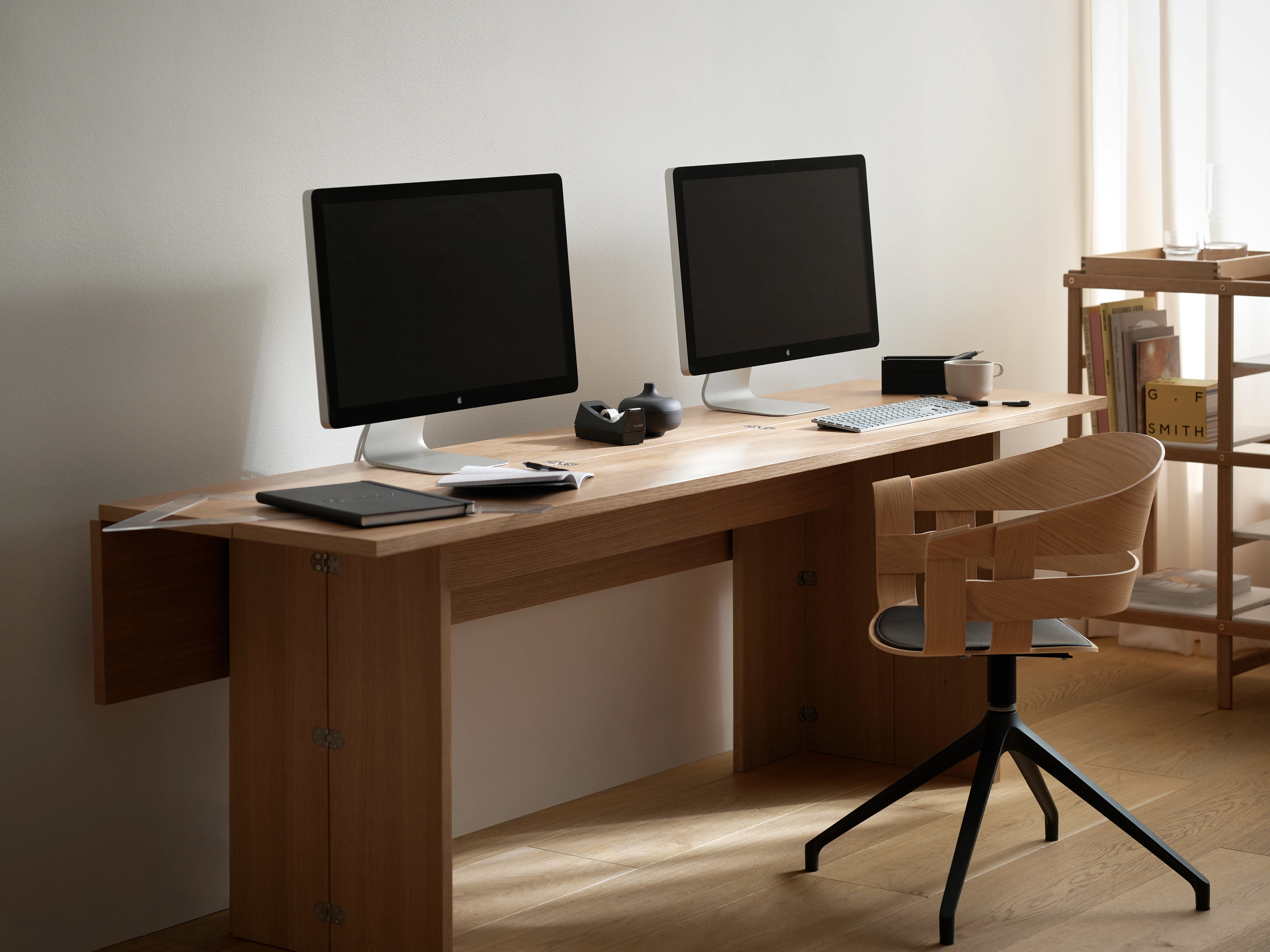 Sedia da ufficio Wick Chair.jj{font-size:18px}rovere, gambe in metallo grigio