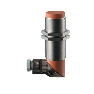 Sensore di prossimità Cilindro filettato Schmersal, M30, rilevamento 15 mm, 15 → 250 V ac