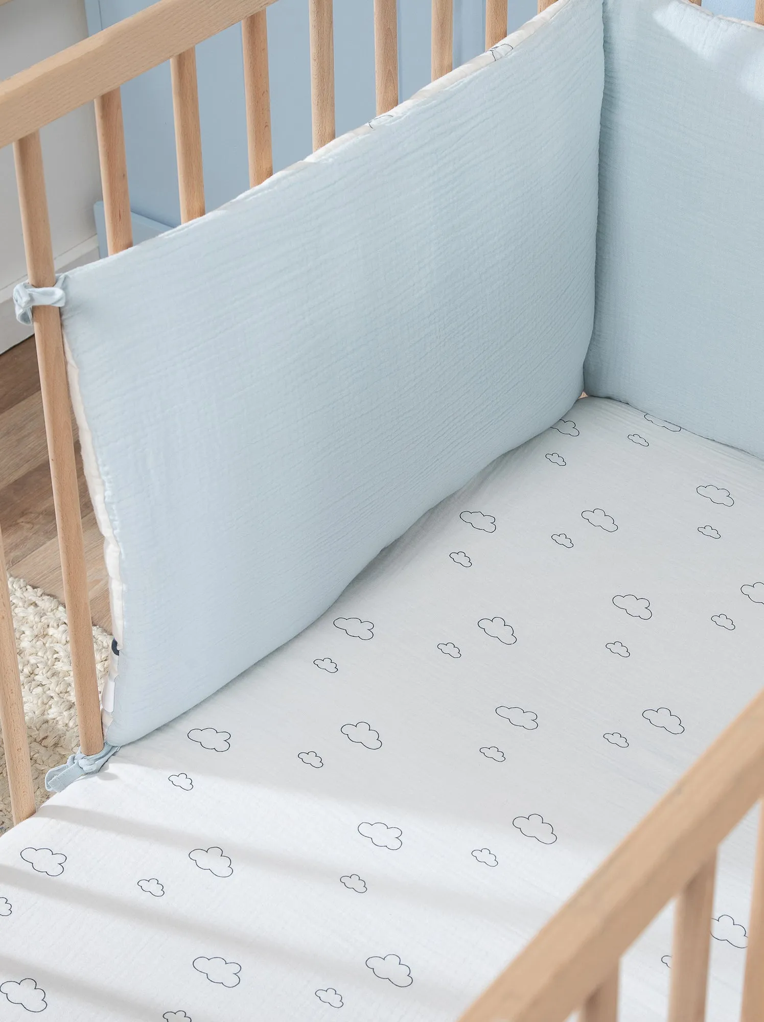 Set di 2 lenzuoli con angoli in garza di cotone - BIANCO
