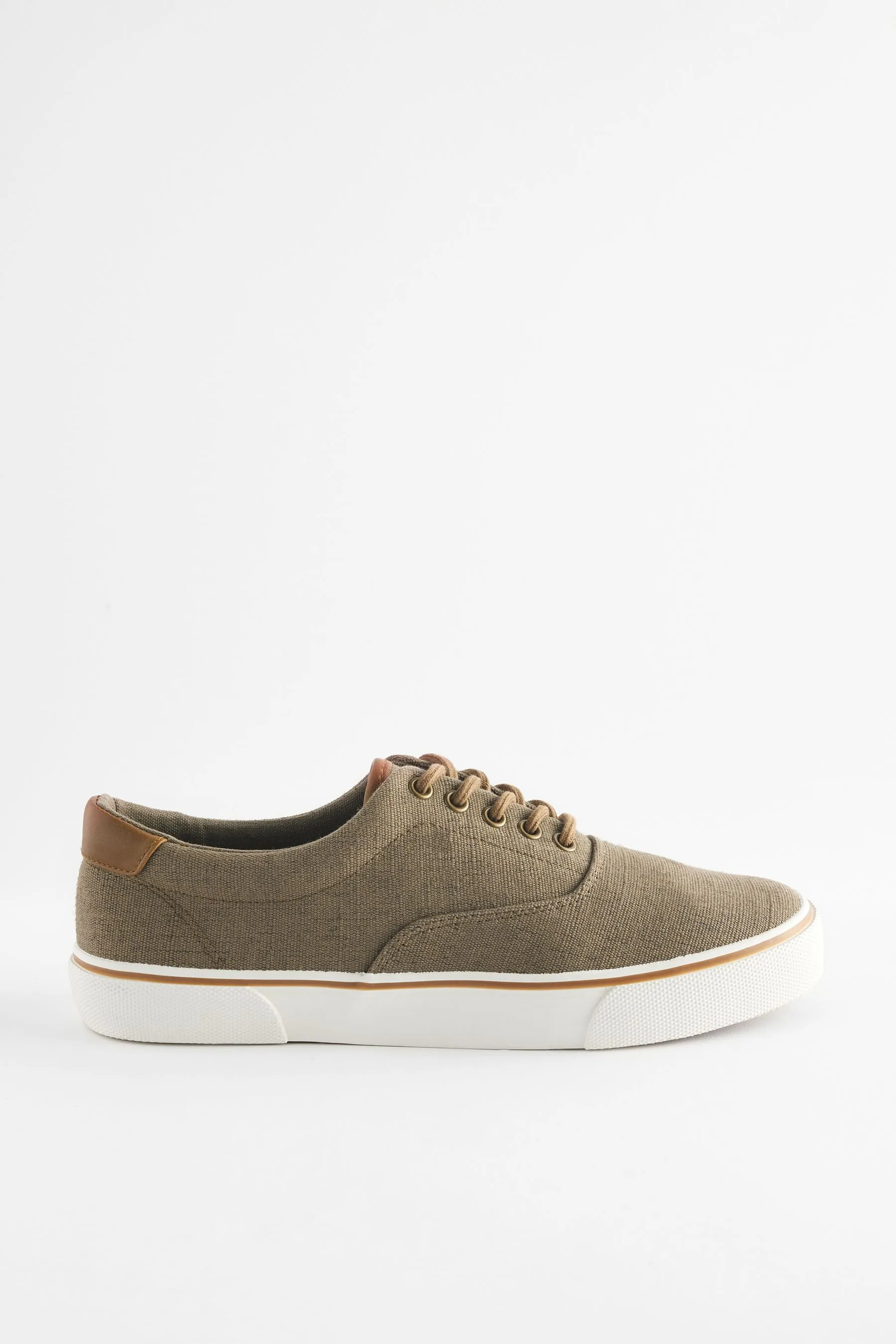 Sneakers di tela classiche