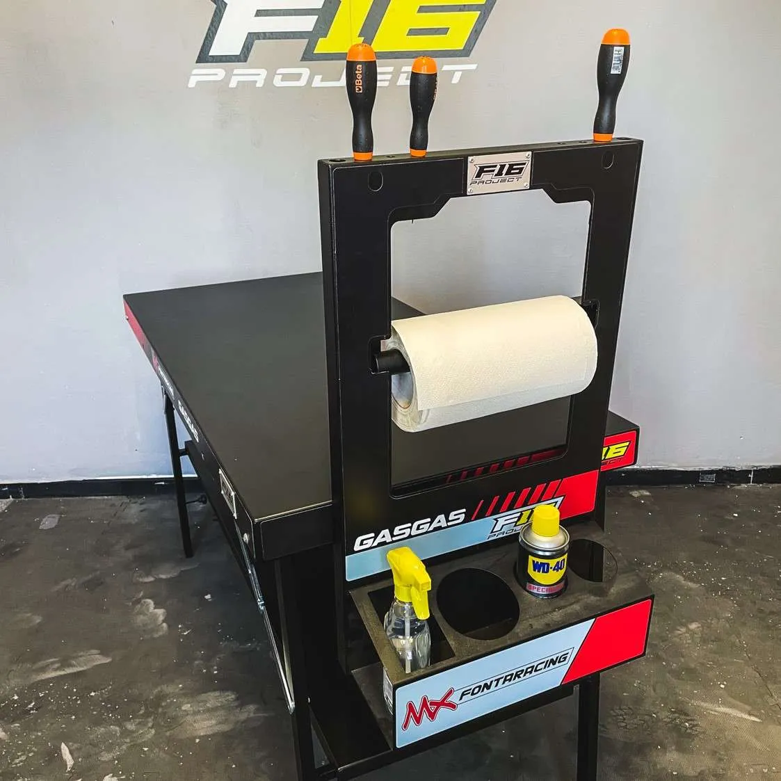 Supporto portabobina carta spray e cacciaviti F16 Project 