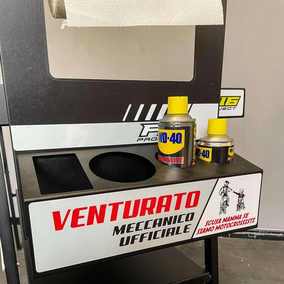 Supporto portabobina carta spray e cacciaviti F16 Project 