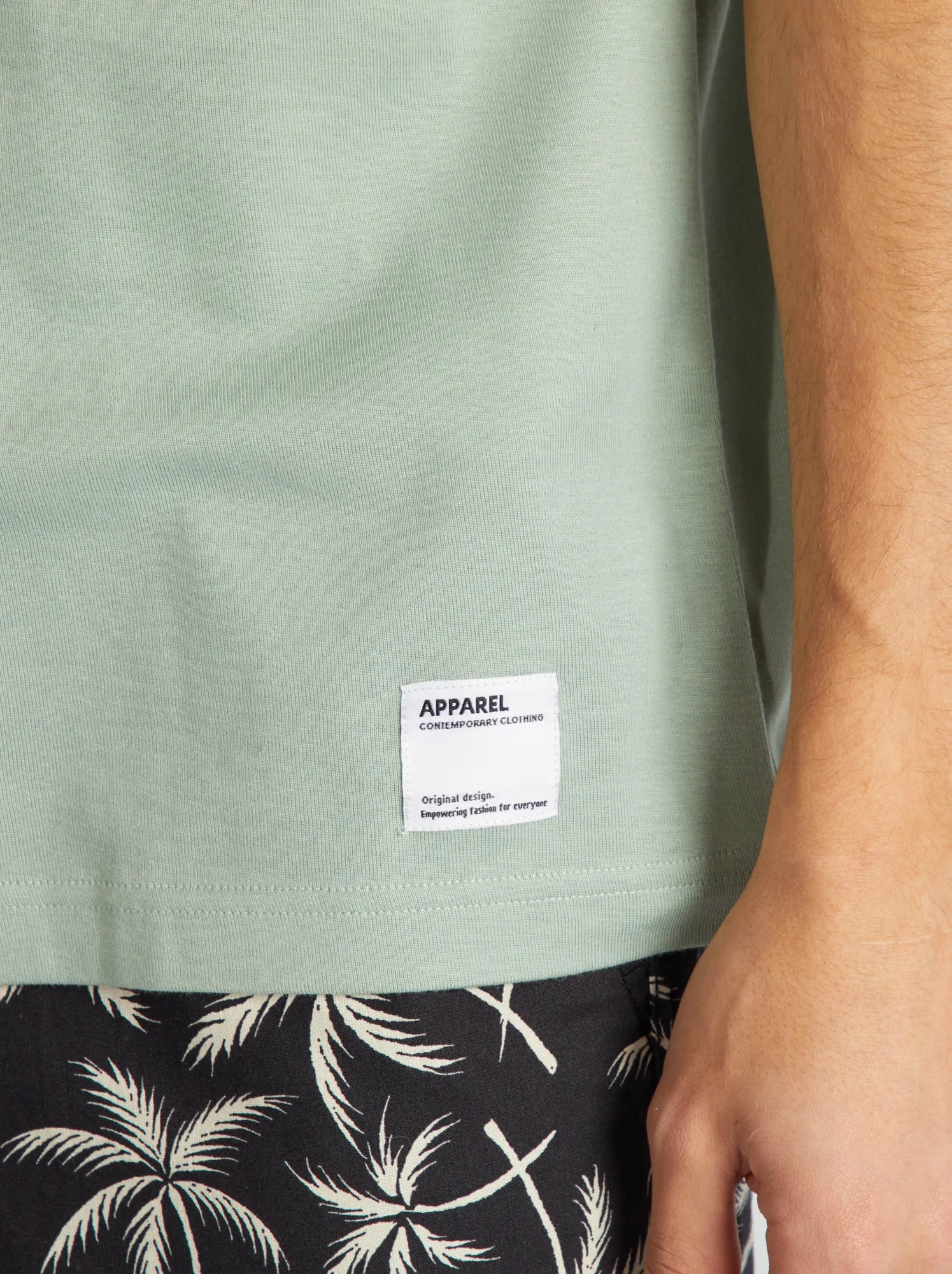 T-shirt scollo tondo in cotone - VERDE