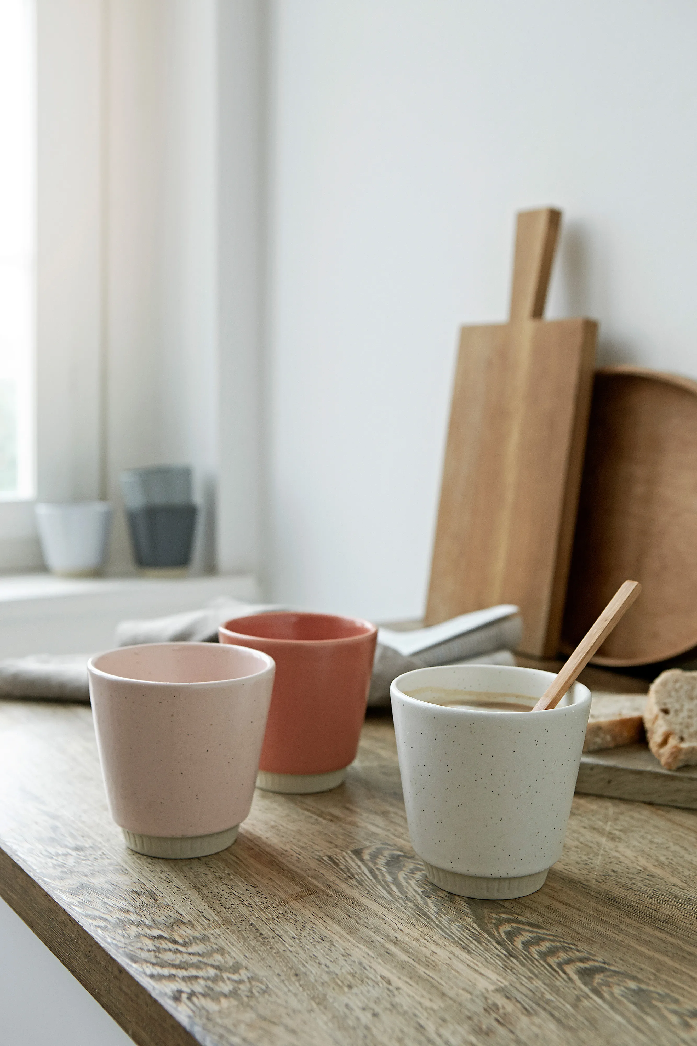 Tazza Colorit 25 cl.jn{font-size:18px}Grigio scuro