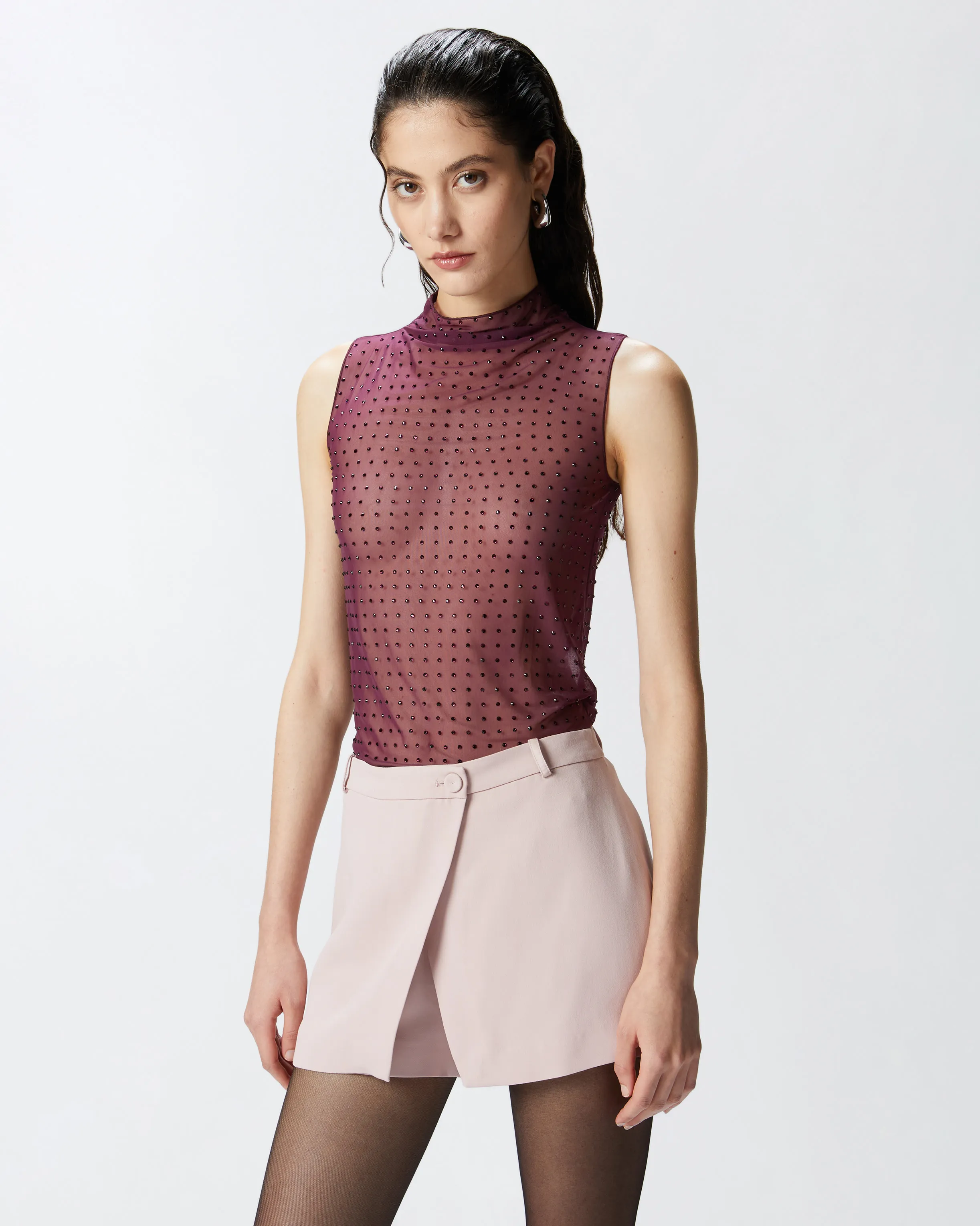  Top senza maniche in tulle con strass    