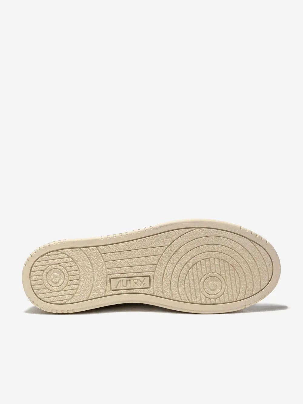 W Medalist Low Sneakers